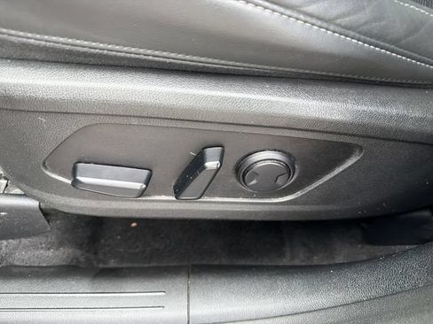 Used 2023 Kia Sorento SX FWD image 18