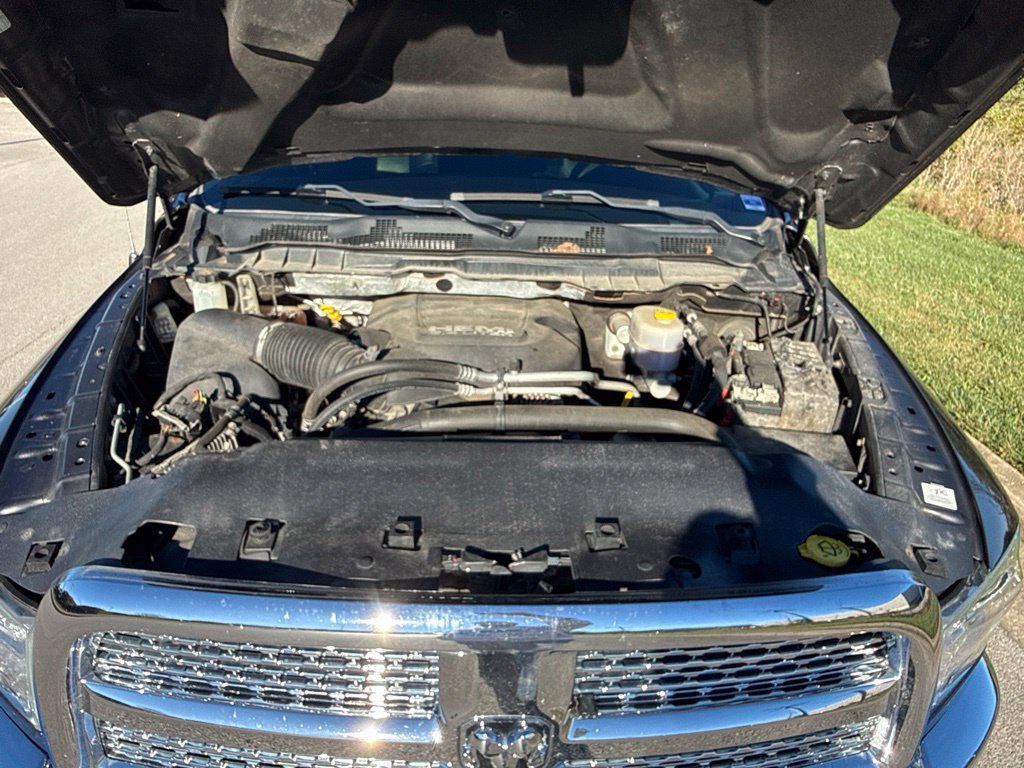 Used 2018 RAM 2500 Laramie w/ Convenience Group AWD/4WD image 10