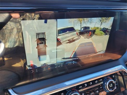 Used 2024 GMC Sierra 2500 Denali Ultimate w/ Max Trailering Package image 35