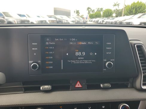 Used 2025 Kia Sportage LX image 22