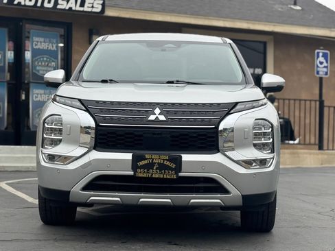 Used 2024 Mitsubishi Outlander Ralliart AWD/4WD image 2