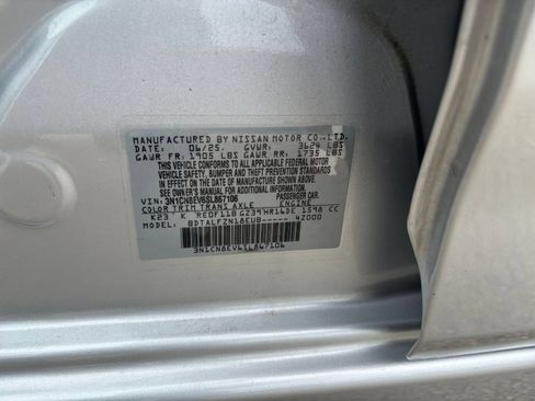 Used 2025 Nissan Versa SV FWD image 26