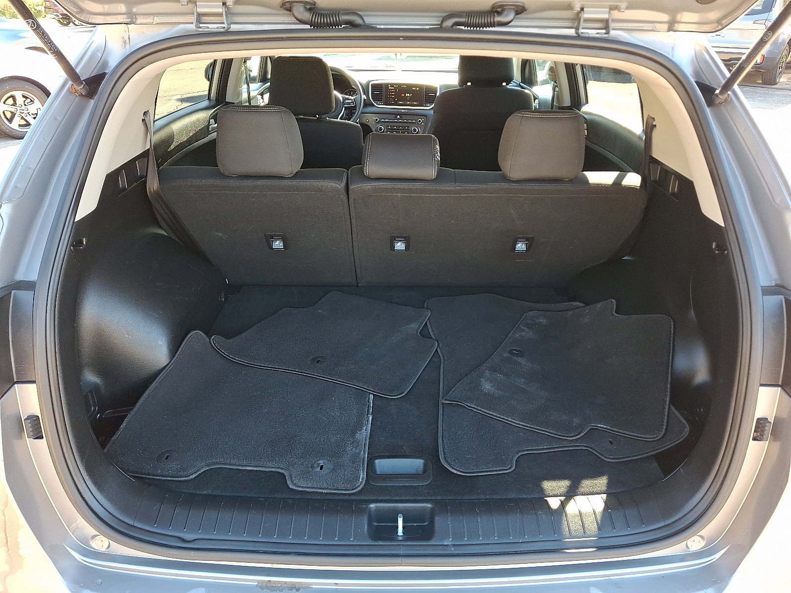 Used 2022 Kia Sportage LX FWD image 28