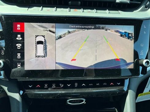New 2026 Jeep Grand Cherokee Limited AWD/4WD image 30