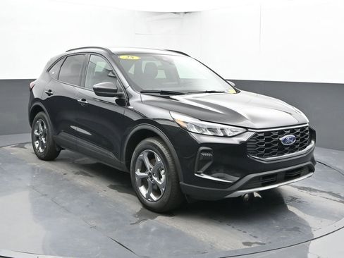 Used 2025 Ford Escape ST-Line AWD/4WD image 6