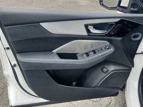 Certified 2024 Acura MDX SH-AWD image 13