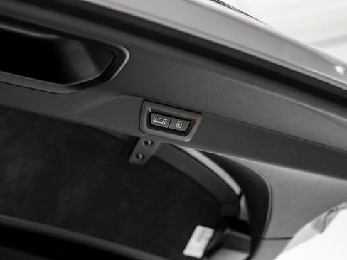 Used 2023 Rolls-Royce Cullinan Black Badge w/ Driver's Package image 72