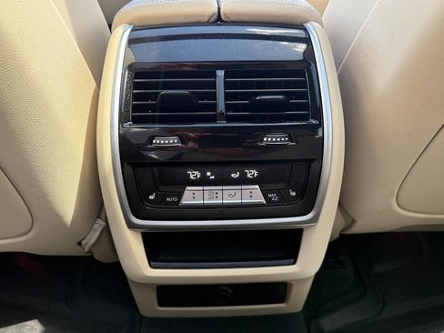 Used 2021 BMW X5 xDrive40i w/ M Sport Package image 26