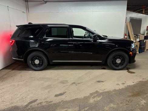 Used 2022 Dodge Durango AWD image 4