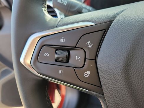 Used 2024 Chevrolet Trax LT w/ Driver Confidence Package image 21