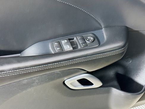 Used 2016 Dodge Challenger R/T Scat Pack w/ Leather Interior Group image 24