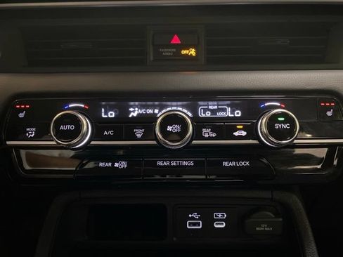 Used 2025 Honda Pilot EX-L image 52
