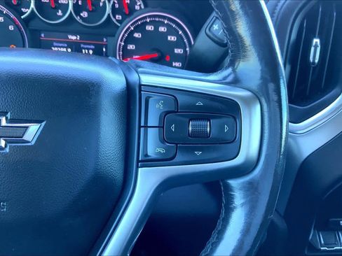 Used 2020 Chevrolet Silverado 1500 LT Trail Boss image 24