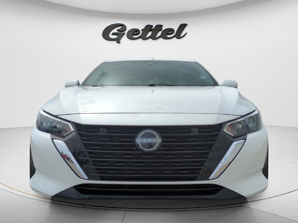 Certified 2024 Nissan Sentra SV FWD image 2