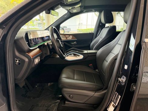 Used 2025 Mercedes-Benz GLE 350 4MATIC image 5