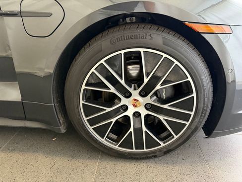 Certified 2025 Porsche Taycan AWD/4WD image 13