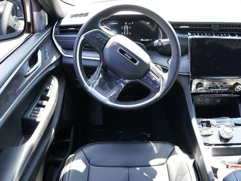 New 2025 Jeep Grand Cherokee Limited w/ Trailer Tow Package image 13