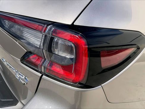 Used 2020 Subaru Outback Limited XT AWD/4WD image 33