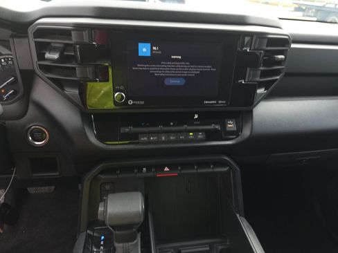 Used 2024 Toyota Tundra SR w/ SR Tow Package image 9