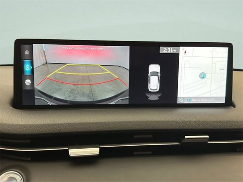 Certified 2025 Genesis GV70 3.5T Sport image 27