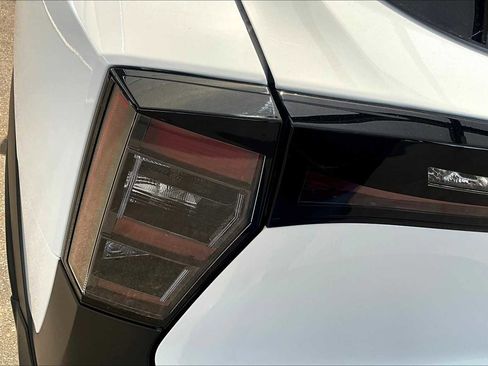 New 2026 Nissan Kicks SV image 12