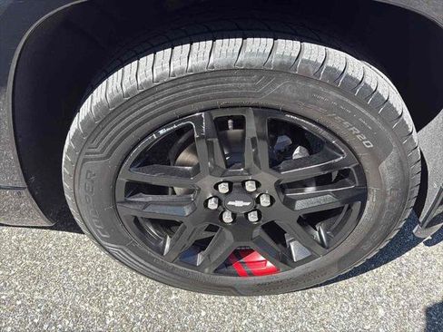 Used 2020 Chevrolet Traverse Premier w/ Redline Edition image 11