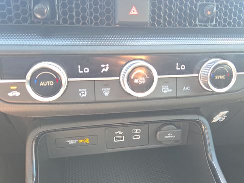 Used 2024 Honda CR-V EX image 29