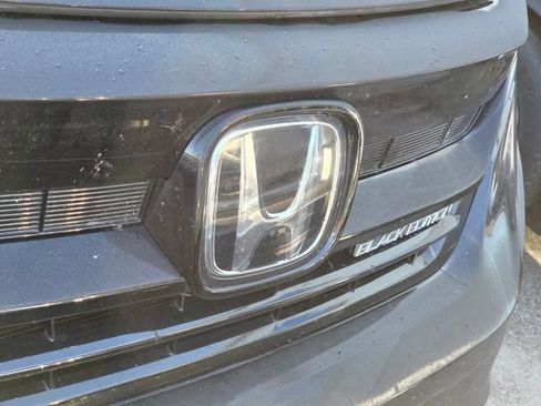 Certified 2020 Honda Pilot Black Edition image 10