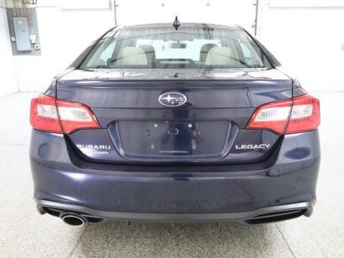 Used 2018 Subaru Legacy 2.5i Premium AWD/4WD image 8