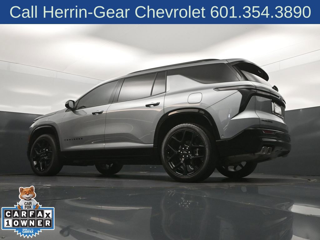 Used 2026 Chevrolet Traverse RS w/ LPO, Floor Liner Package FWD image 40