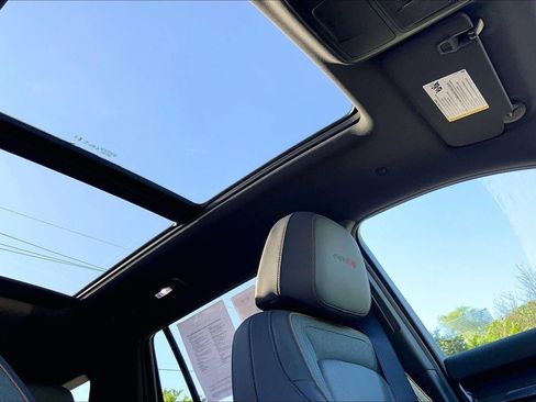 Used 2026 GMC Terrain AT4 w/ Convenience Package III image 29