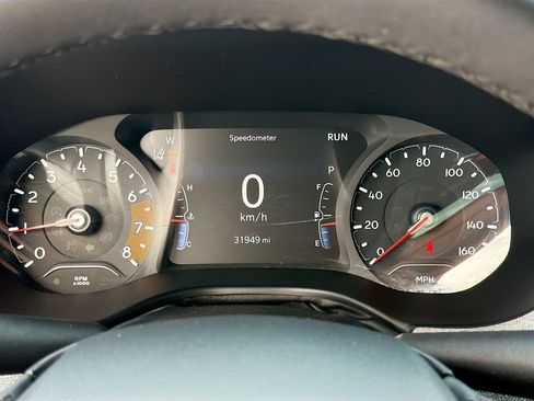 Used 2023 Jeep Compass Latitude AWD/4WD image 37