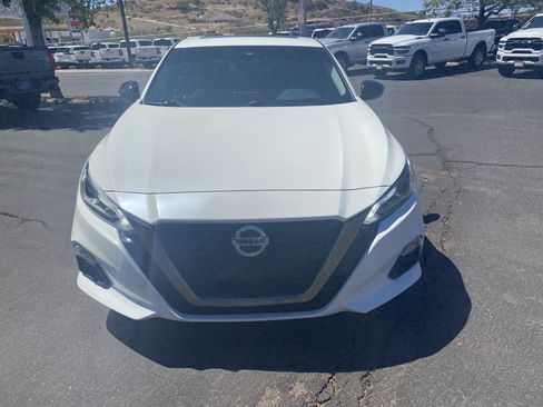 Used 2021 Nissan Altima 2.0 SR FWD image 6
