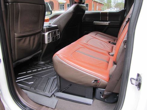 Used 2019 Ford F250 King Ranch w/ King Ranch Ultimate Package image 18