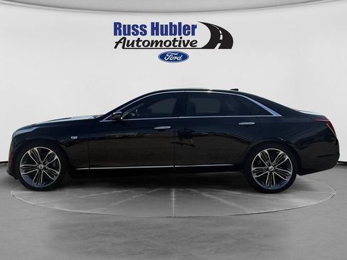 Used 2018 Cadillac CT6 Platinum AWD/4WD image 2