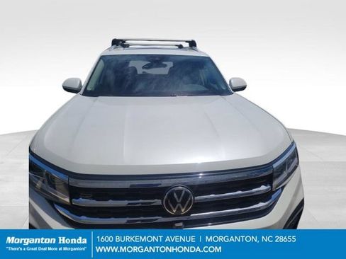 Used 2023 Volkswagen Atlas SEL Premium AWD/4WD image 34