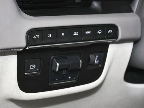 Used 2022 Cadillac Escalade Sport Platinum AWD/4WD image 20
