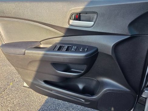 Used 2016 Honda CR-V LX image 31