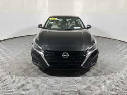 Used 2025 Nissan Altima 2.5 SV