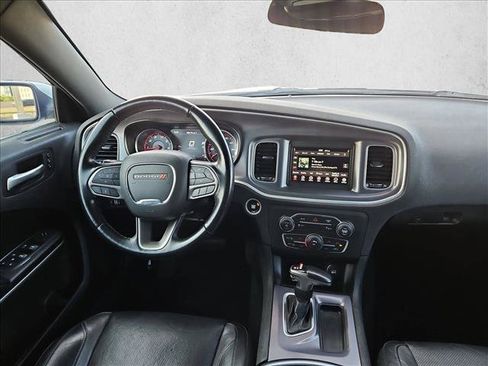 Used 2021 Dodge Charger SXT w/ Leather Interior Group RWD image 3