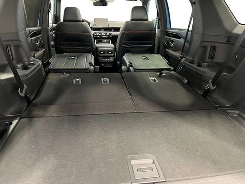 New 2025 Honda Pilot TrailSport image 32