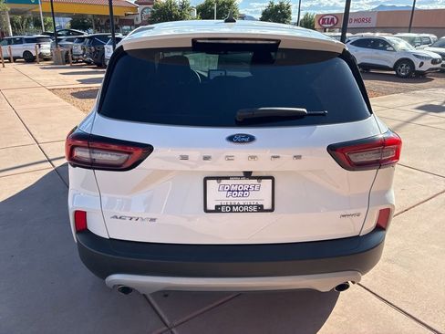 Certified 2024 Ford Escape Active image 7