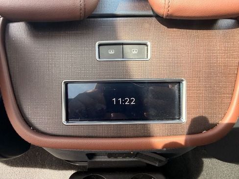 Used 2025 Lincoln Navigator Reserve AWD/4WD image 22