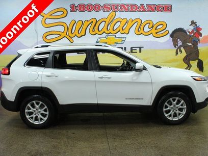 Used 2017 Jeep Cherokee Latitude w/ Comfort & Convenience Group