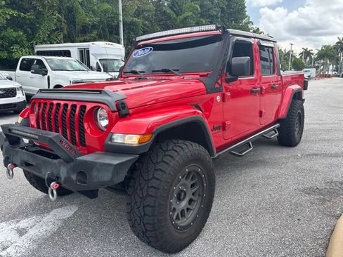 Used 2020 Jeep Gladiator Sport w/ Technology Group AWD/4WD image 4