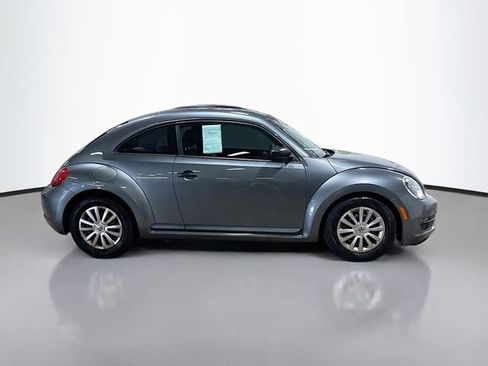 Used 2012 Volkswagen Beetle 2.5 FWD image 5