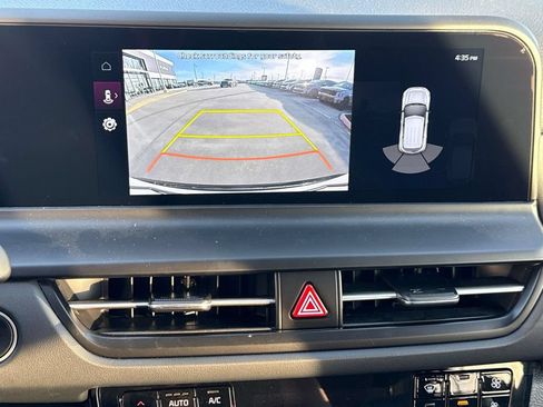 New 2025 Kia Seltos SX AWD/4WD image 28
