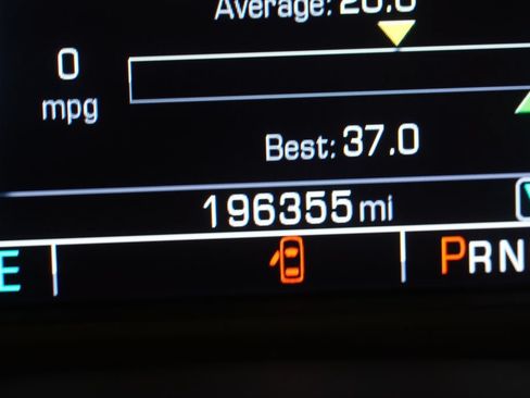 Used 2018 Chevrolet Tahoe LT AWD/4WD image 9