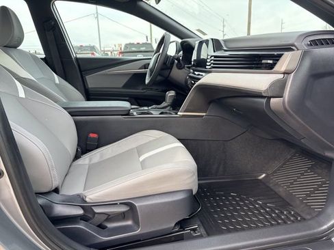 Used 2026 Toyota Camry SE FWD image 9