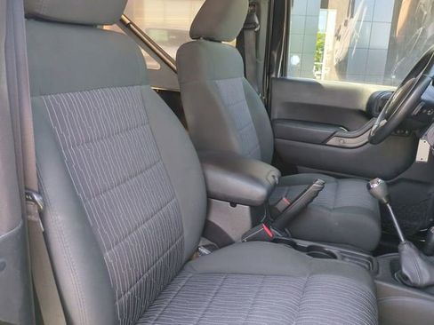 Used 2012 Jeep Wrangler Sport AWD/4WD image 13